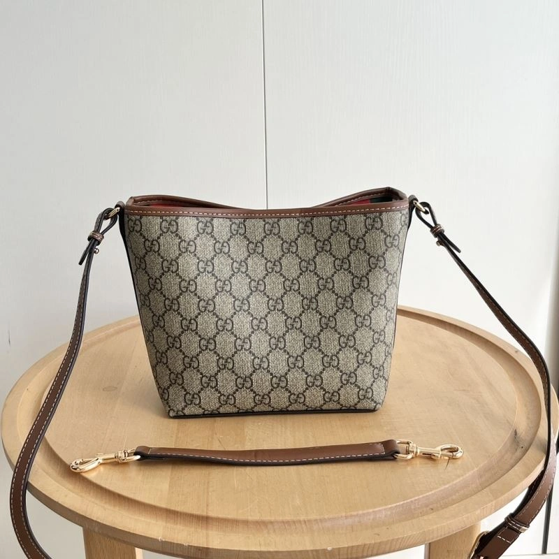 SmoothTexture Gucci Shopping Bags 80747
