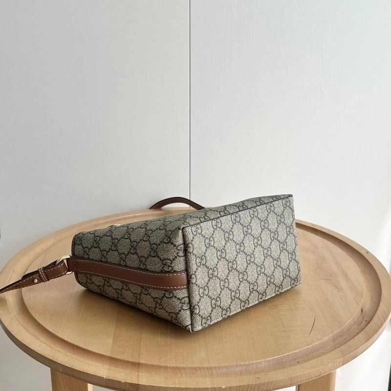 SmoothTexture Gucci Shopping Bags 80747