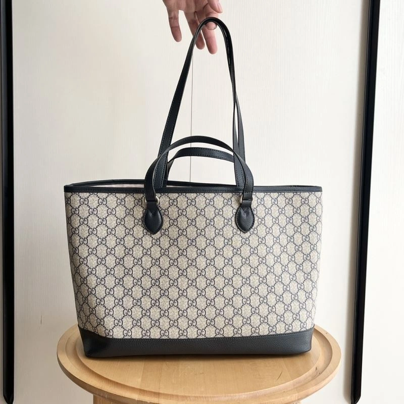 Gucci Shopping Bags UrbanChic 80710