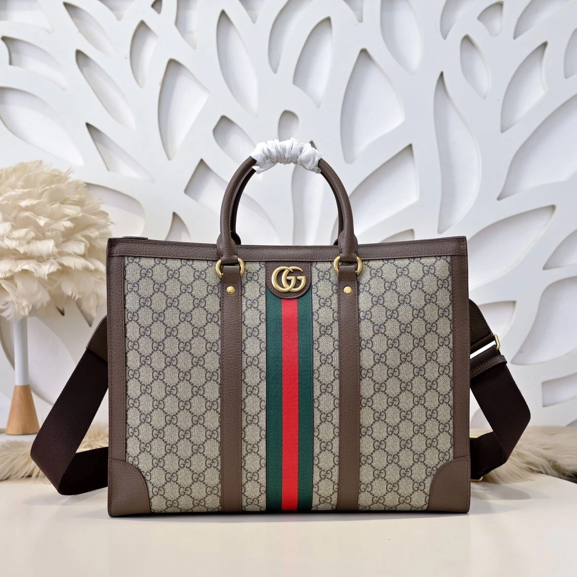 Affordable Gucci Shopping Bags 90910