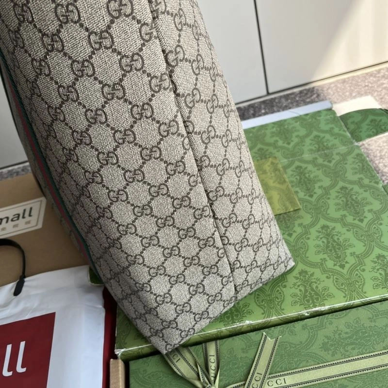 Neat Gucci Shopping Bags 77649