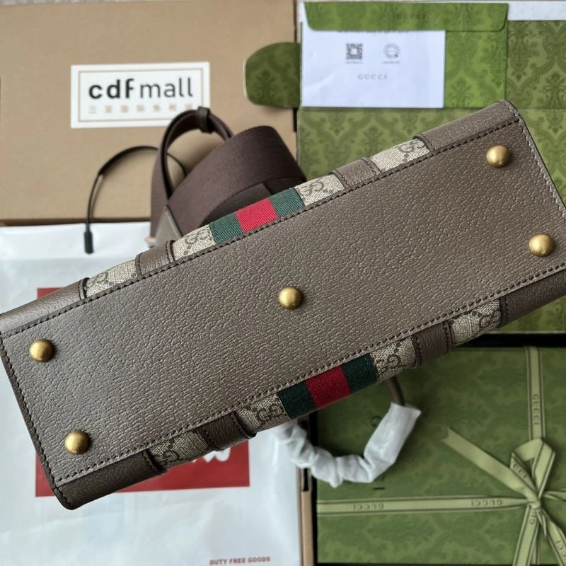 Flexible Gucci Shopping Bags 77647