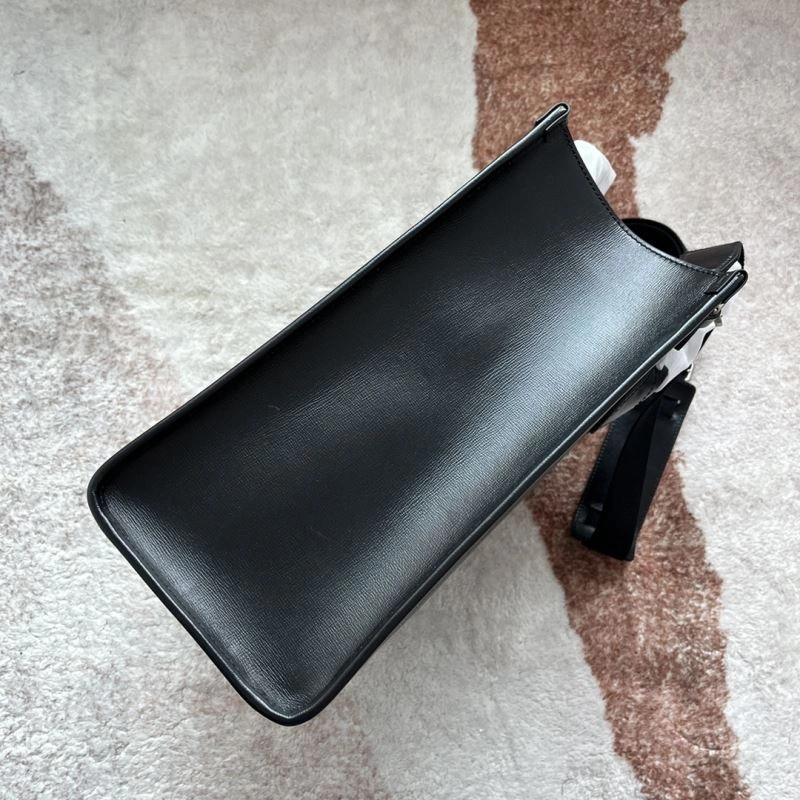 Gucci Shopping Bags Trendsetting 77628