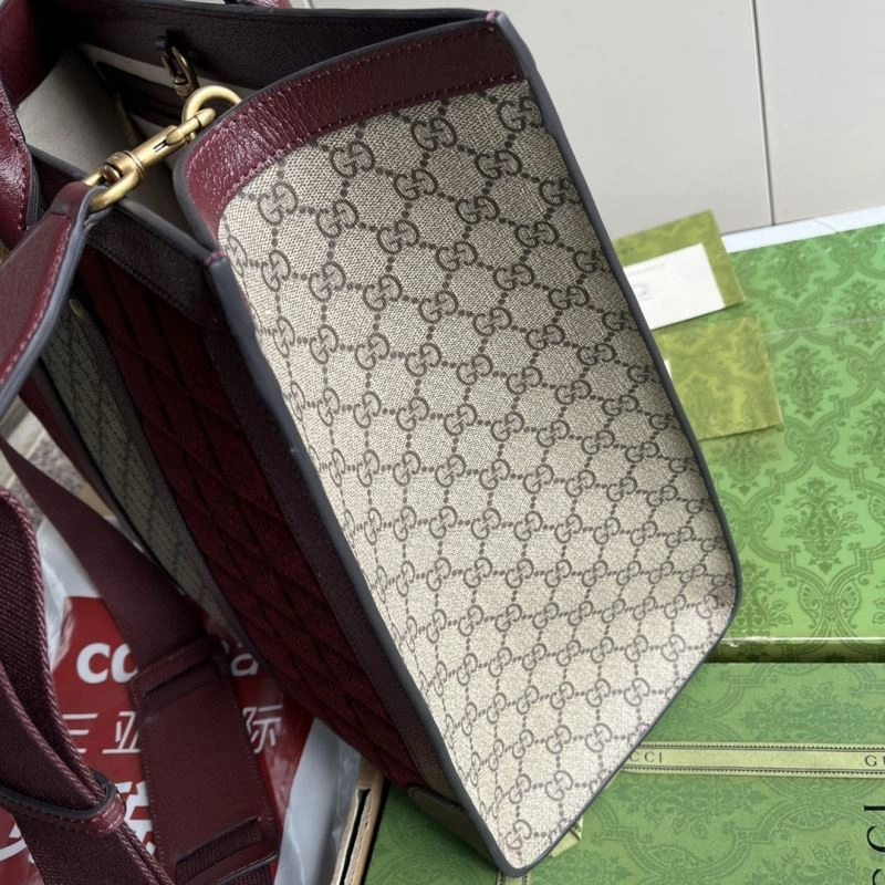 Gucci Shopping Bags UrbanChic 74469