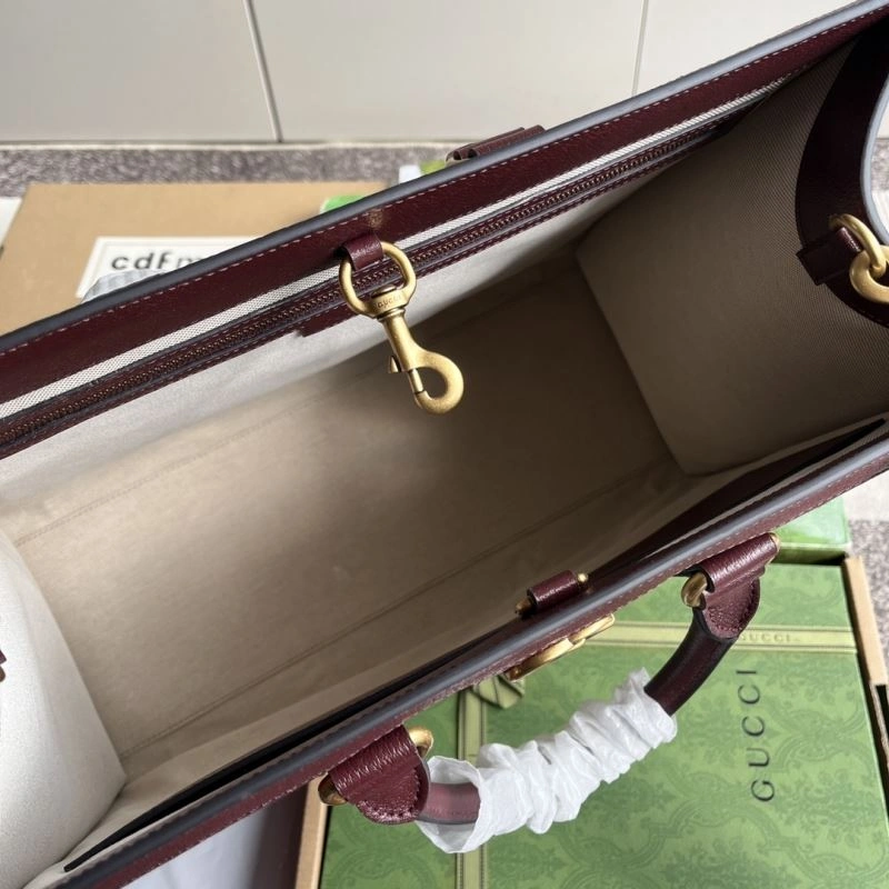 Gucci Shopping Bags UrbanChic 74469