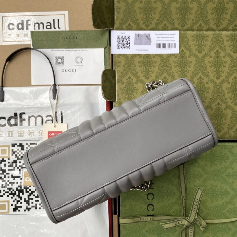 Resilient Gucci Shopping Bags 74457