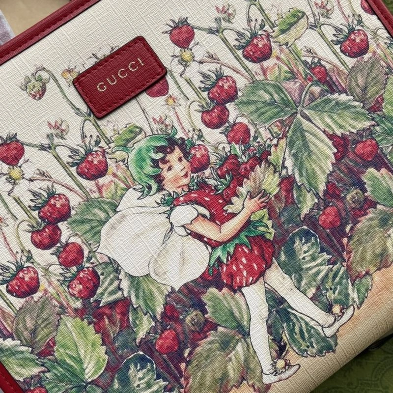 Gucci Shopping Bags WellDesigned 74452