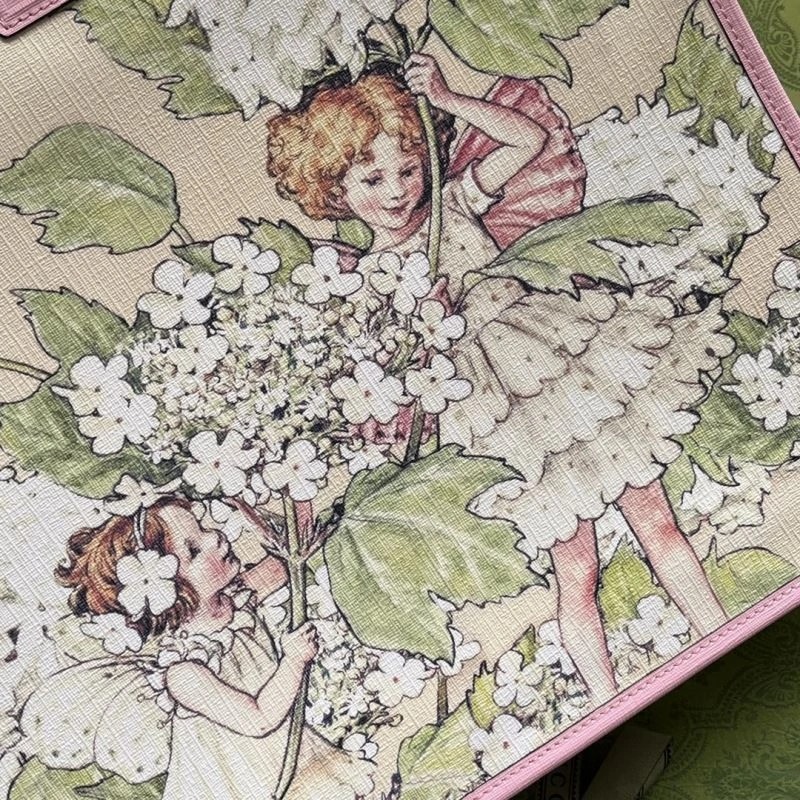 Gucci Shopping Bags Attractive 74441