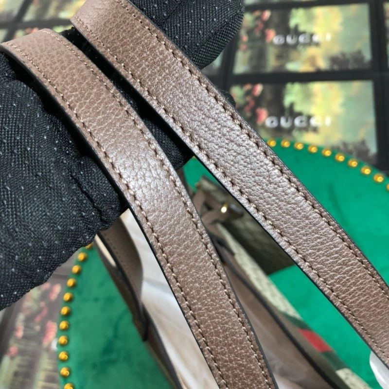 WaterResistant Gucci Shopping Bags 74460
