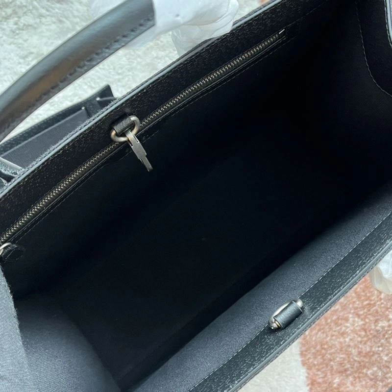 Gucci Shopping Bags Versatile 74433
