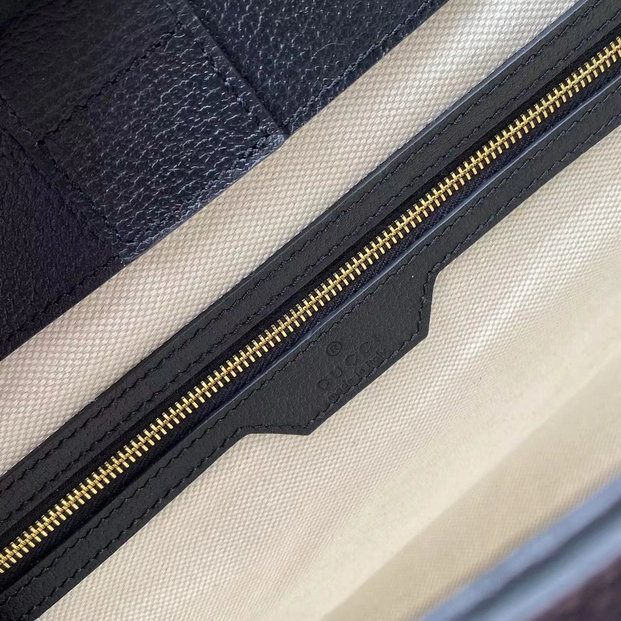 Breathable Gucci Shopping Bags 72272