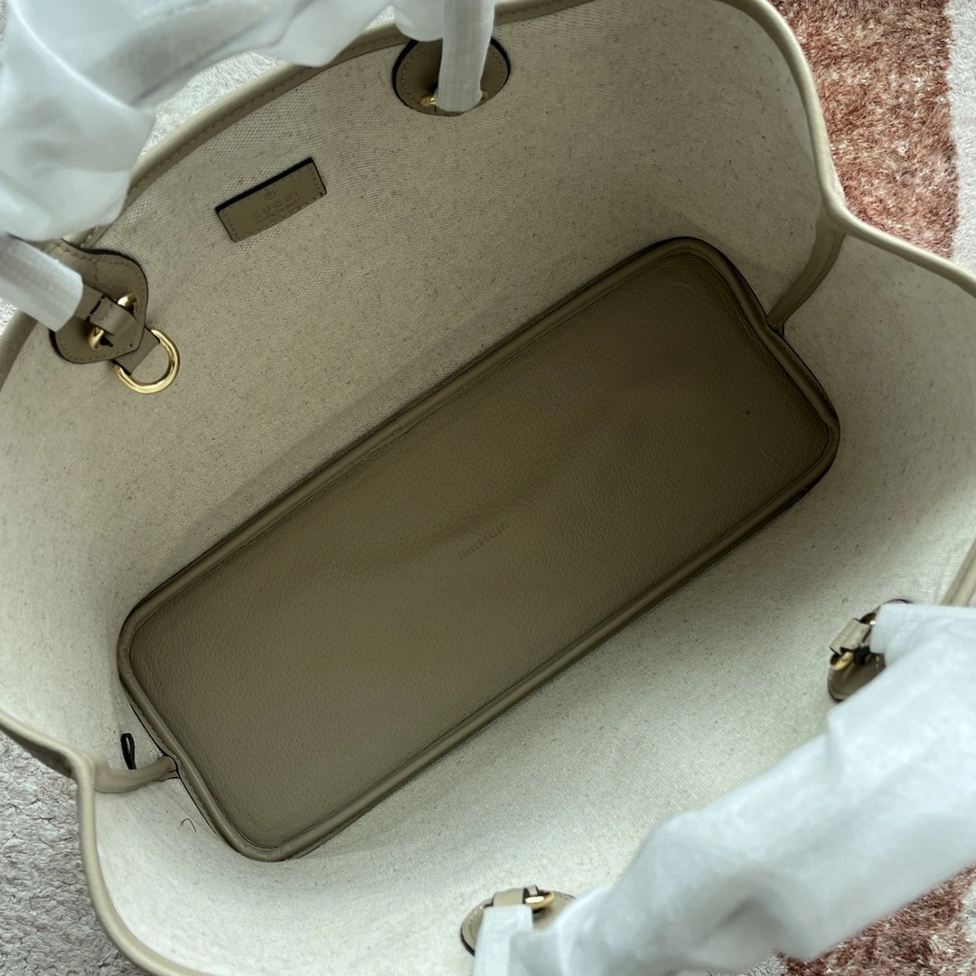 GoodFit Gucci Shopping Bags 72268