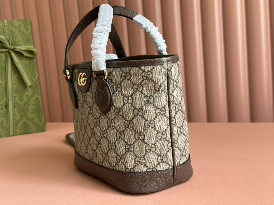 UrbanChic Gucci Shopping Bags 72261