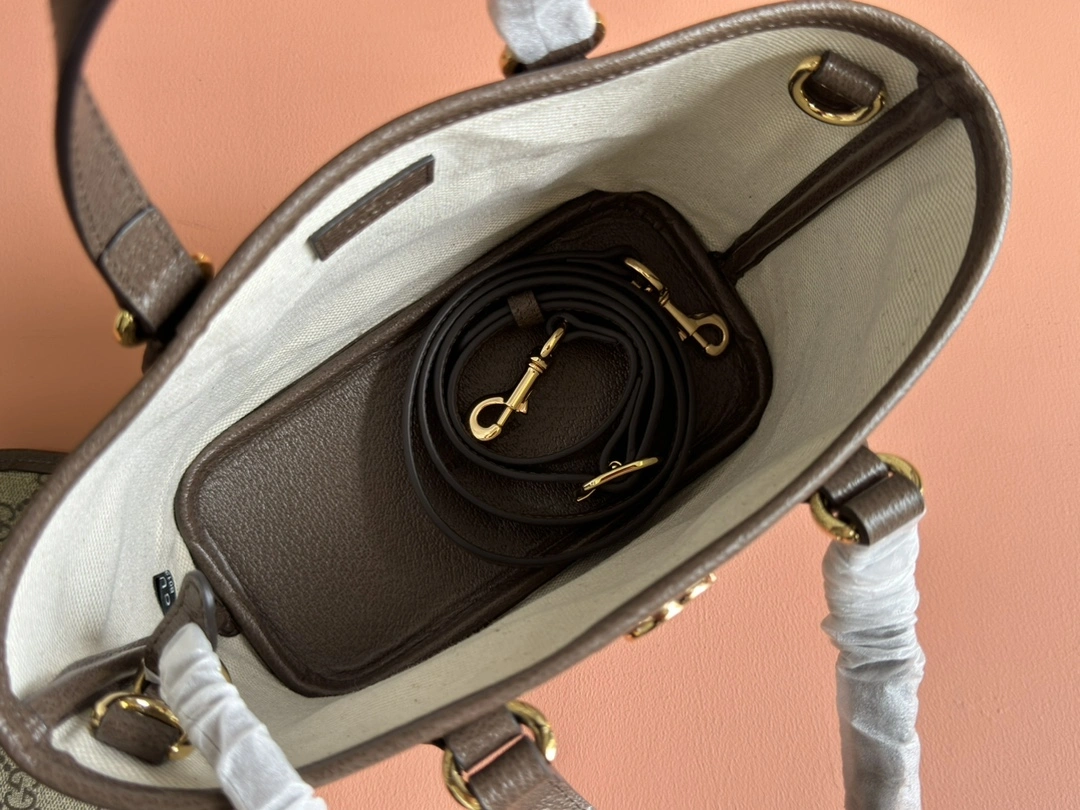 UrbanChic Gucci Shopping Bags 72261
