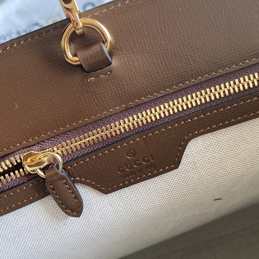 Gucci Shopping Bags Soft 72293