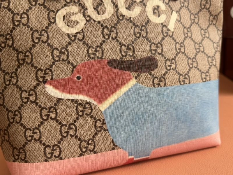Gucci Shopping Bags Practical 67326