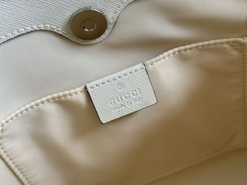SoftTouch Gucci Shopping Bags 67325