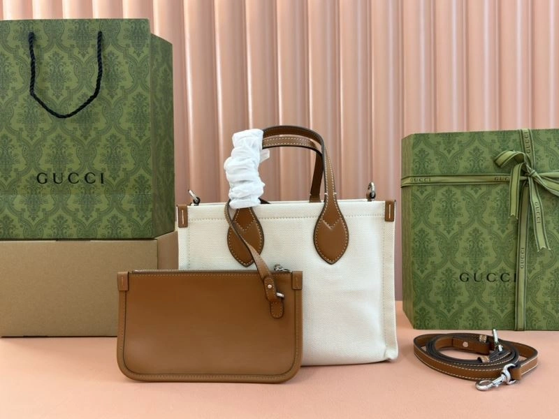 Flexible Gucci Shopping Bags 67320
