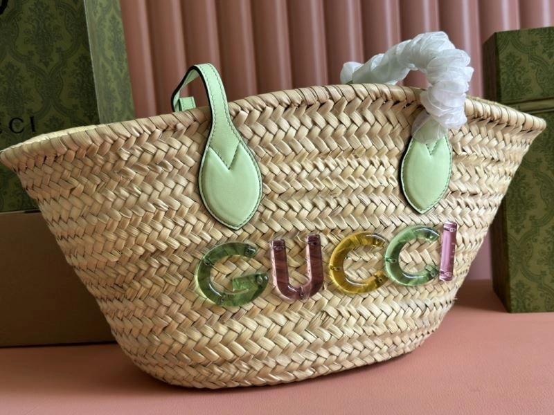 WellDesigned Gucci Shopping Bags 67318