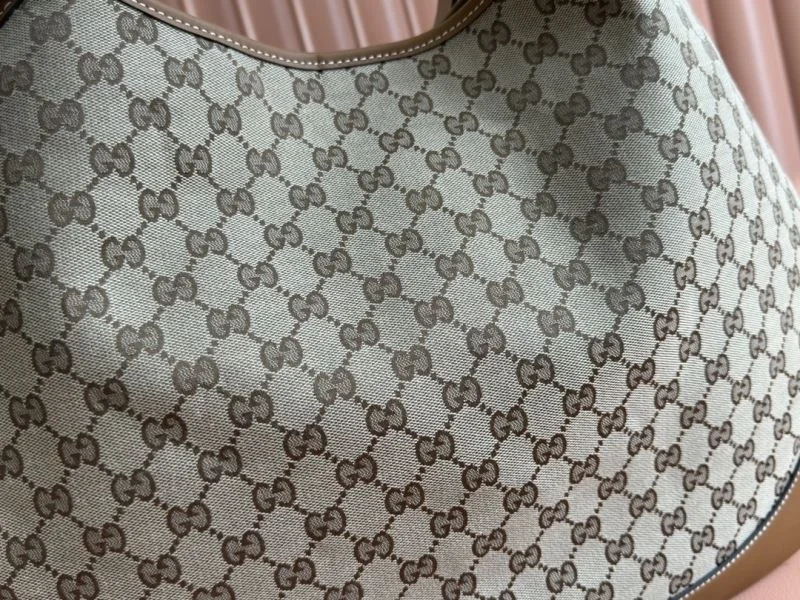 Gucci Shopping Bags Snug 49646
