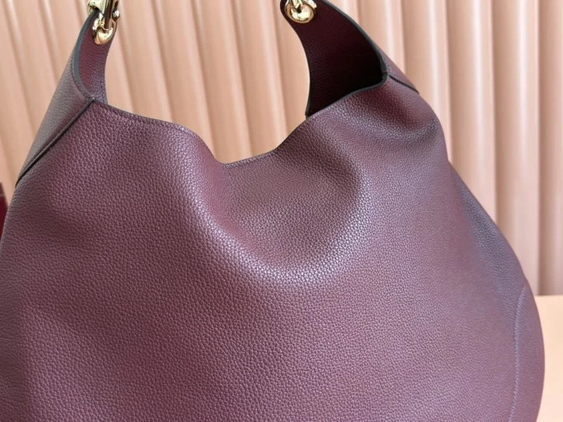 Gucci Shopping Bags Stylish 49641