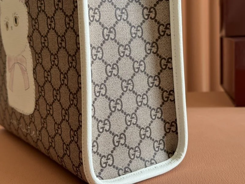 Unique Gucci Shopping Bags 49640