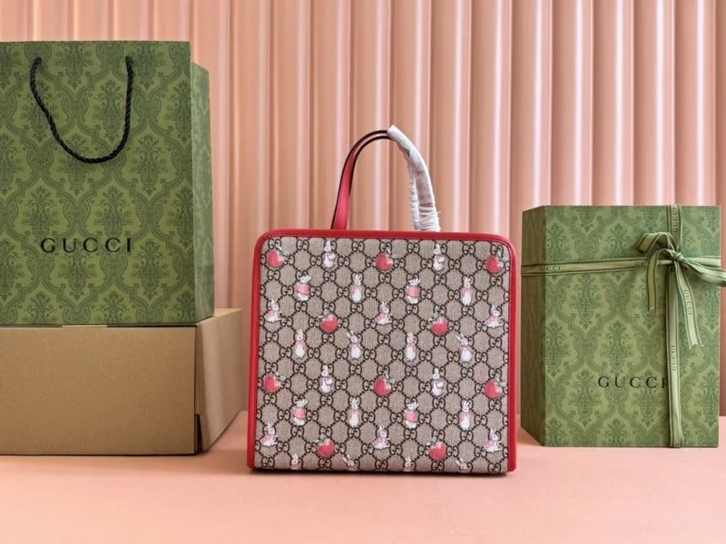 Gucci Shopping Bags Bold 49637