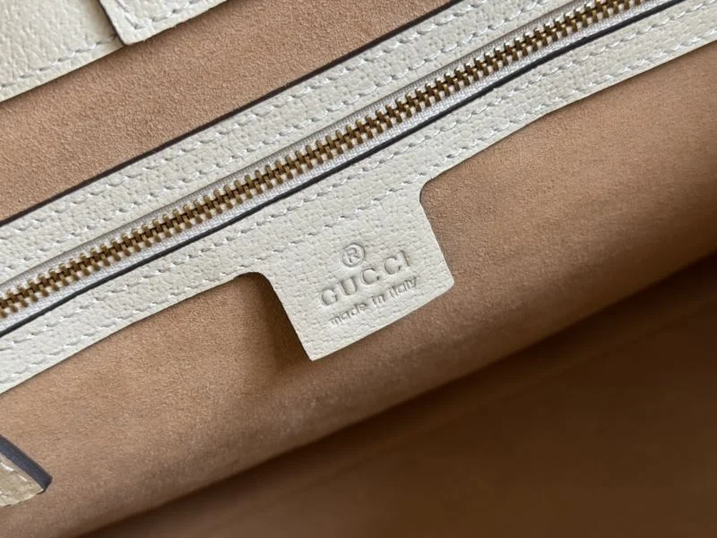 TravelReady Gucci Shopping Bags 49639