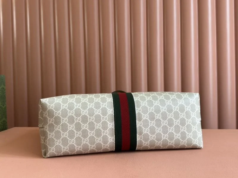 Gucci Shopping Bags WellDesigned 49631