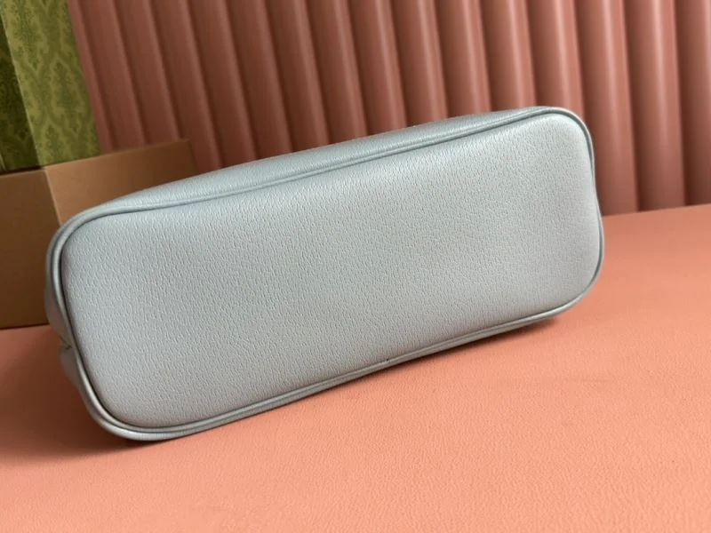Modern Gucci Shopping Bags 49636