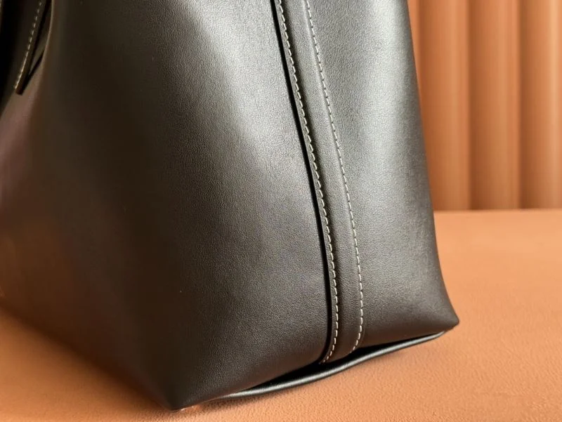 Resilient Gucci Shopping Bags 49655