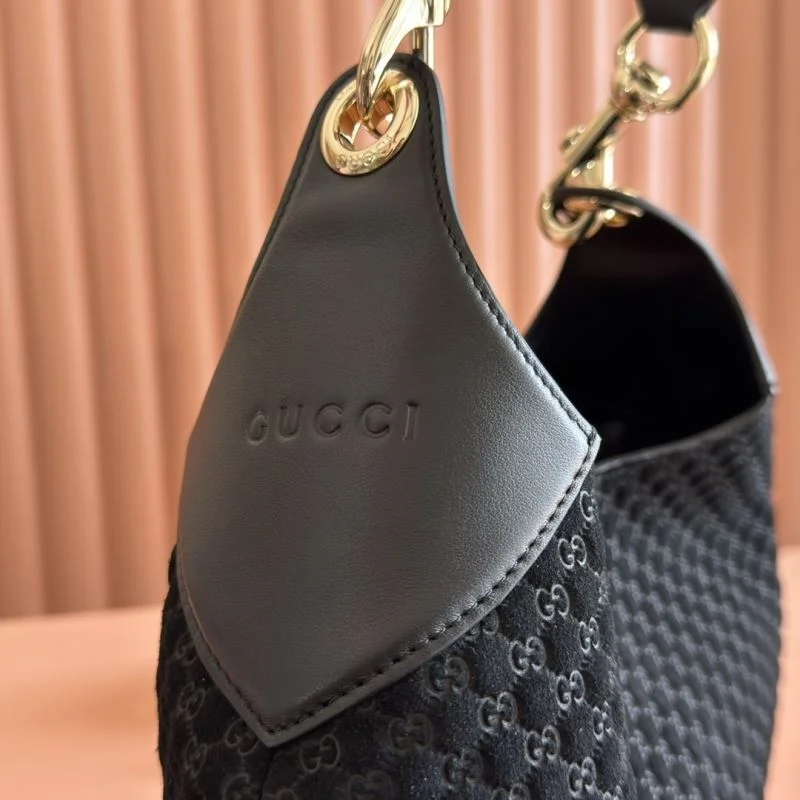 Gucci Shopping Bags Attractive 49615
