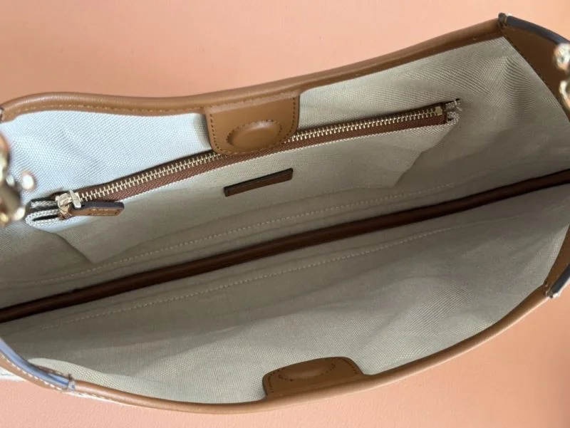 Gucci Shopping Bags TravelReady 49617