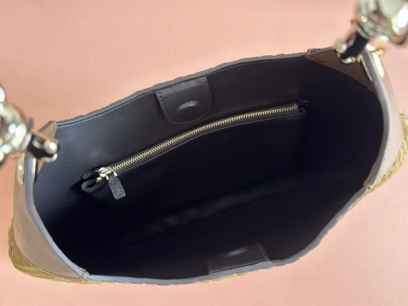 Affordable Gucci Shopping Bags 49616