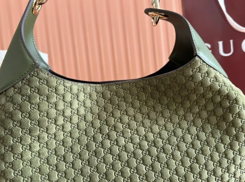 Gucci Shopping Bags FreshLook 49609
