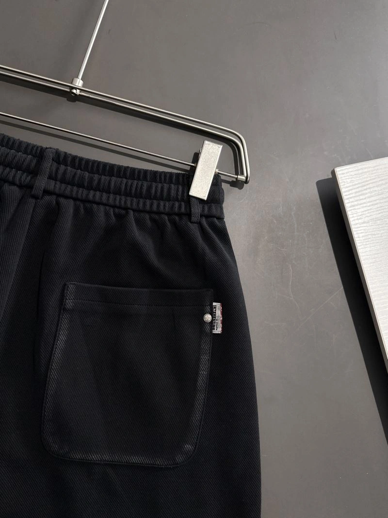Versatile Gucci Short Pants 128532