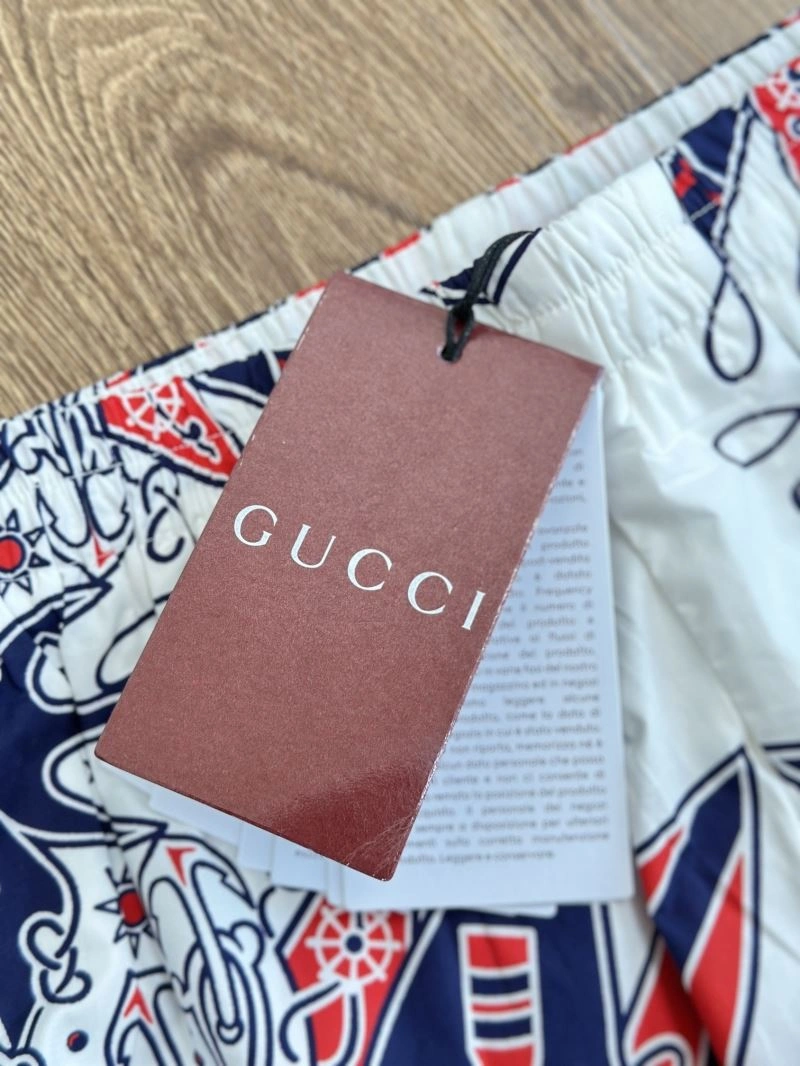 Gucci Short Pants Breathable 128527