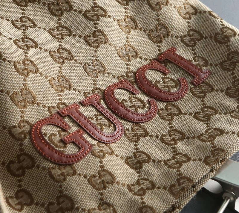 Snug Gucci Short Pants 128906