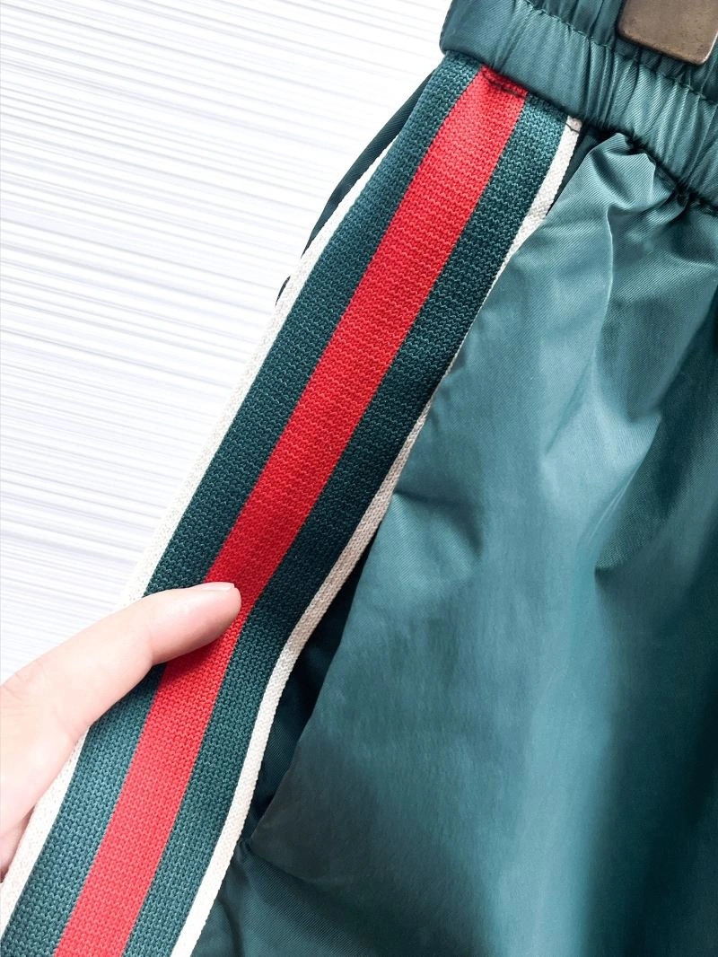 Trendy Gucci Short Pants 127976