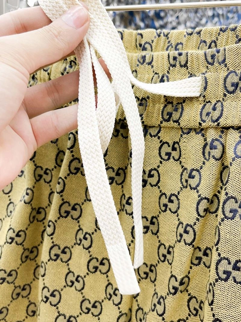 Sophisticated Gucci Short Pants 127562