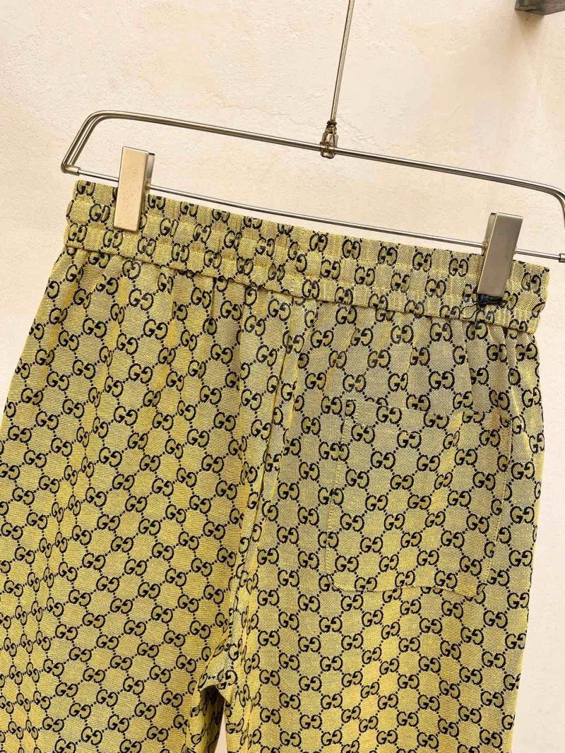 Trendsetting Gucci Short Pants 127533