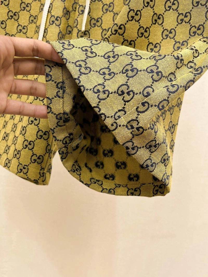 Trendsetting Gucci Short Pants 127533