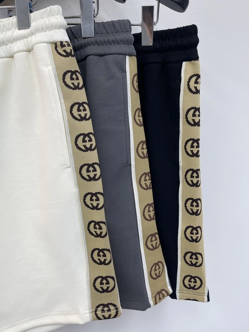 Efficient Gucci Short Pants 124417