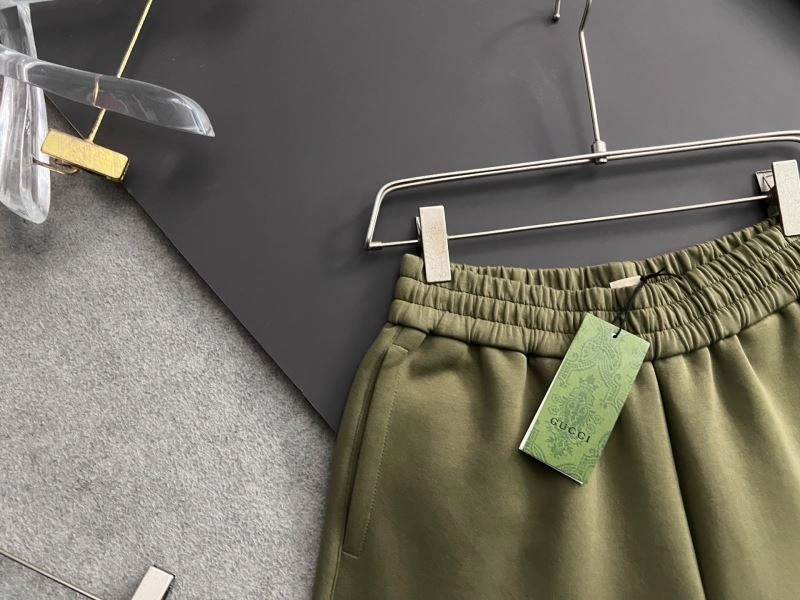 Supportive Gucci Short Pants 126747