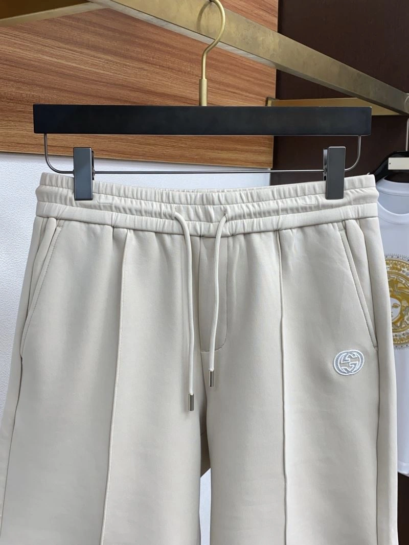 Breathable Gucci Short Pants 126759