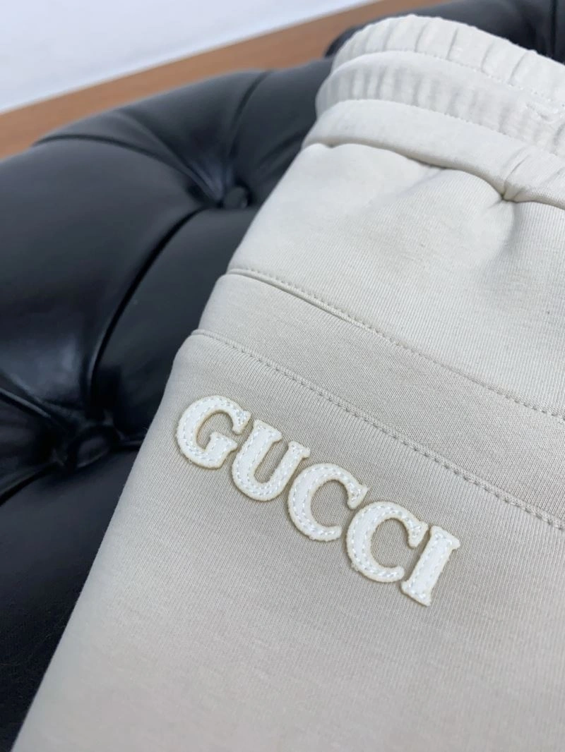 Breathable Gucci Short Pants 126759