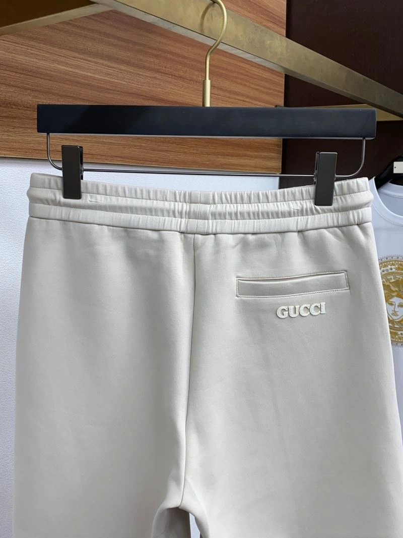 Breathable Gucci Short Pants 126759