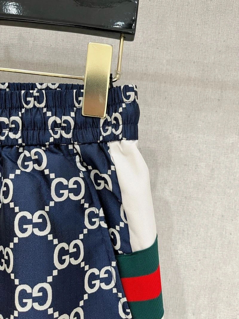 ModernLook Gucci Short Pants 126744