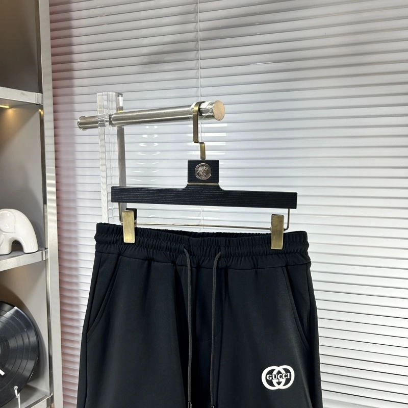 Gucci Short Pants Sophisticated 126710