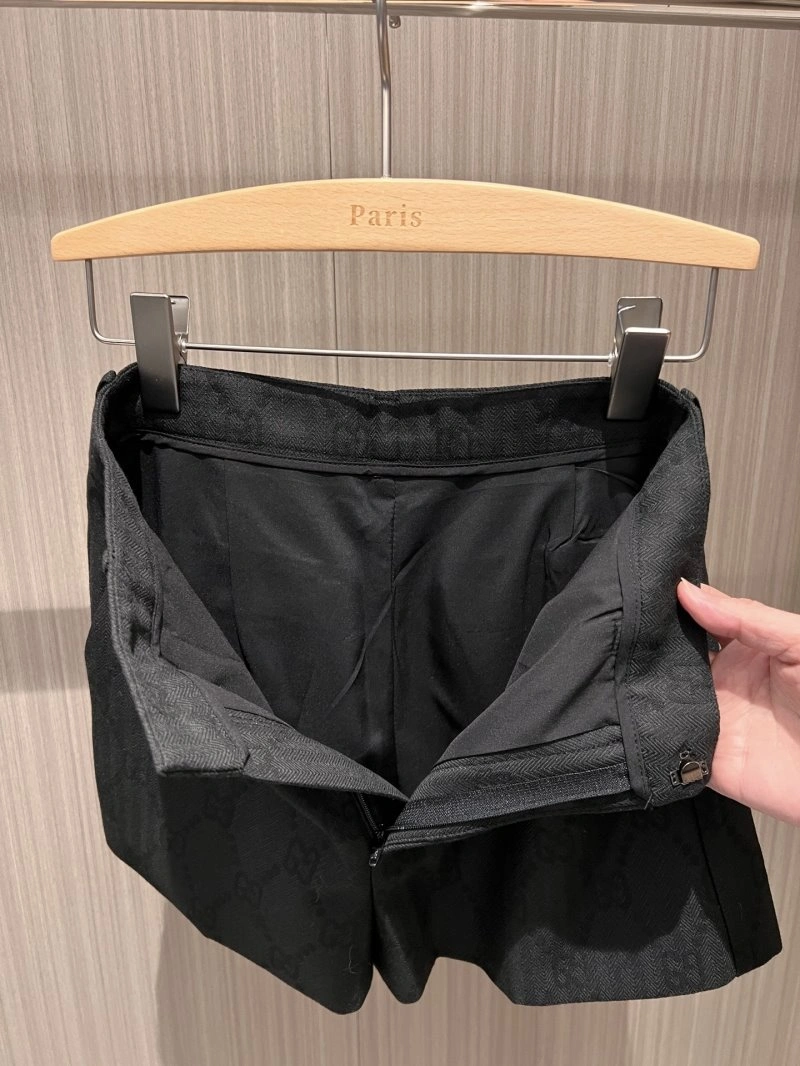 Neat Gucci Short Pants 124823